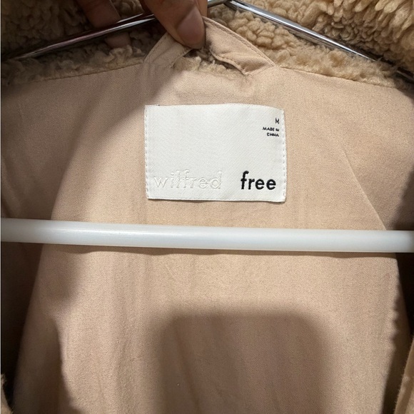 Wilfred Tan Teddy Sherpa Jacket - Picture 3 of 6